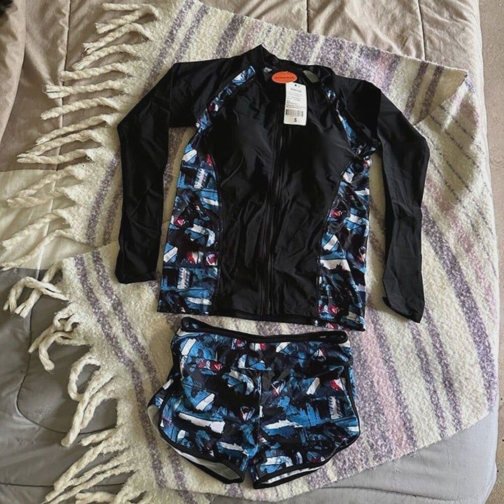 Nwt Aonihua Women's Size Small One Set Swimwear Snorkeling Suit